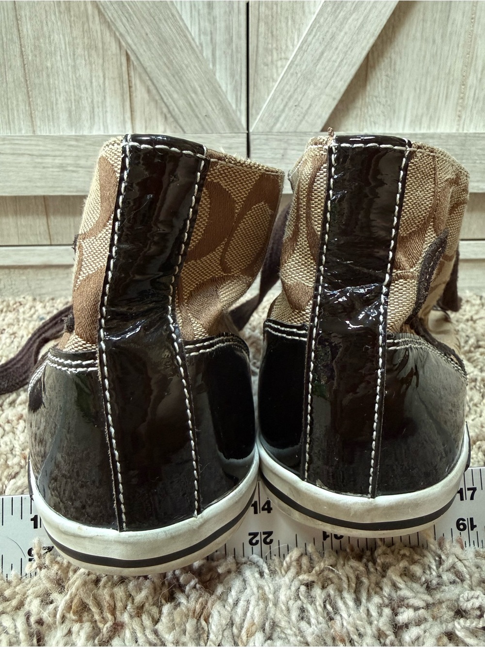 Coach- Bendi High Top Sneakers- Patent gloss accents (ladies 9.5)EUC - Picture 5 of 13